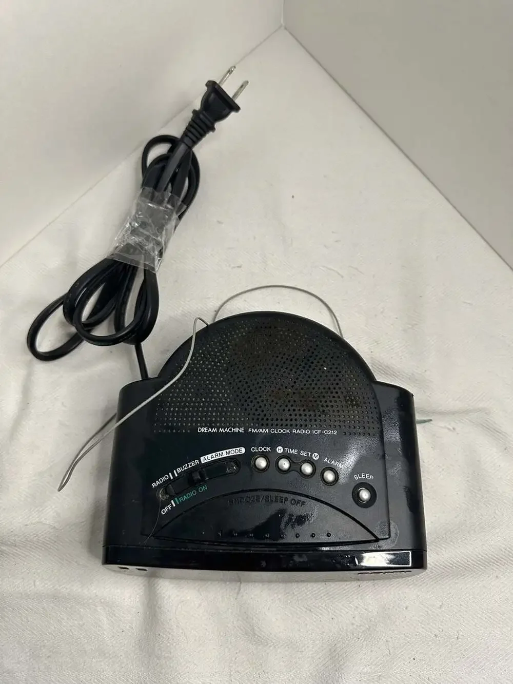 Sony Dream Machine ICF-C212 AM/FM Alarm Clock Radio